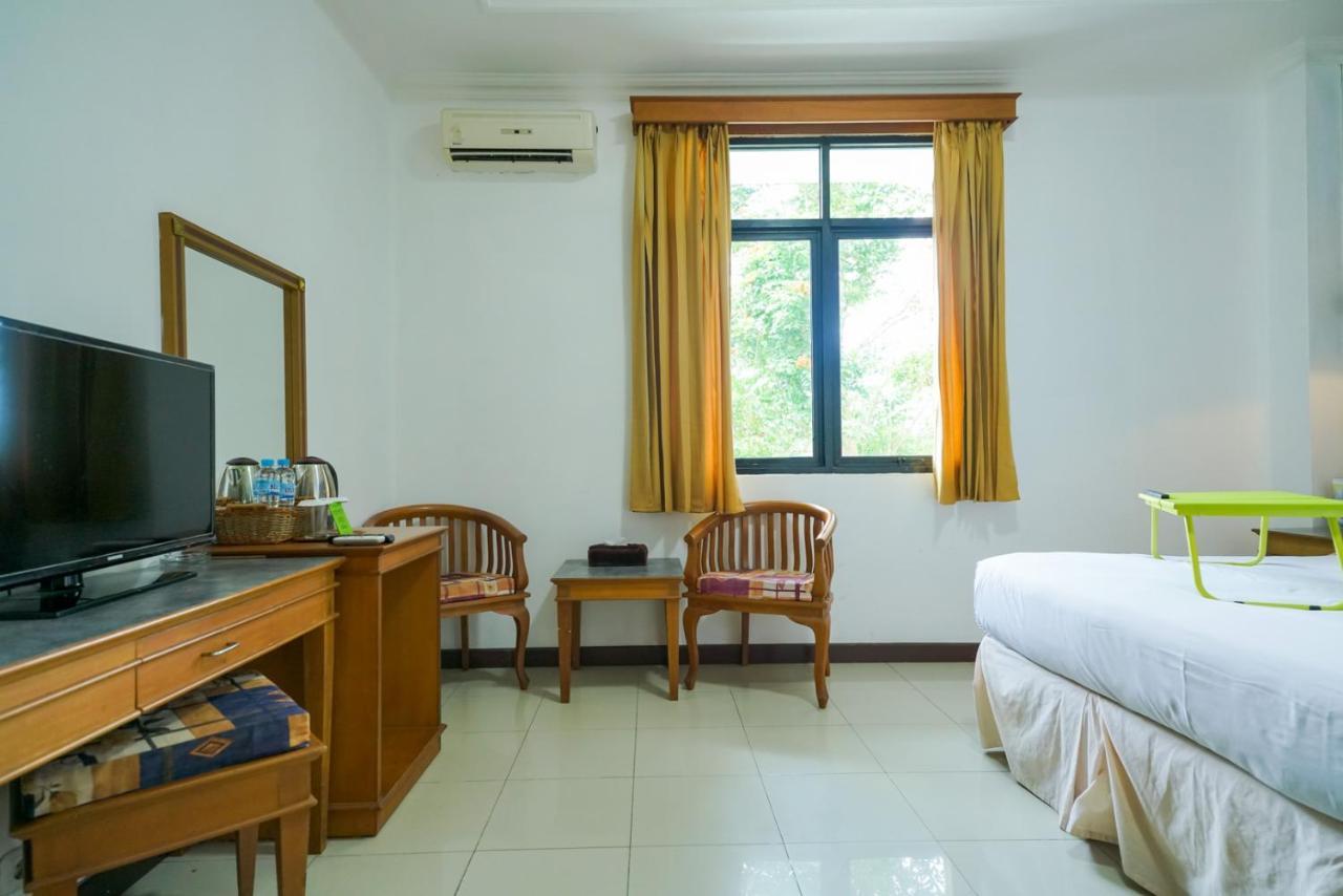 Urbanview By Millenium Hotel Pangkal Pinang Luaran gambar